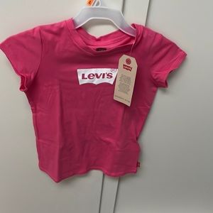 PINK LEVIS LOGO GIRLS T-SHIRT - NWT, LEVI’S 5YRS